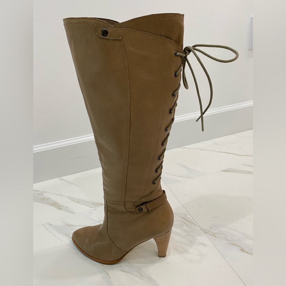 B. Makowsky Leather Laced-Back, Heeled Boot